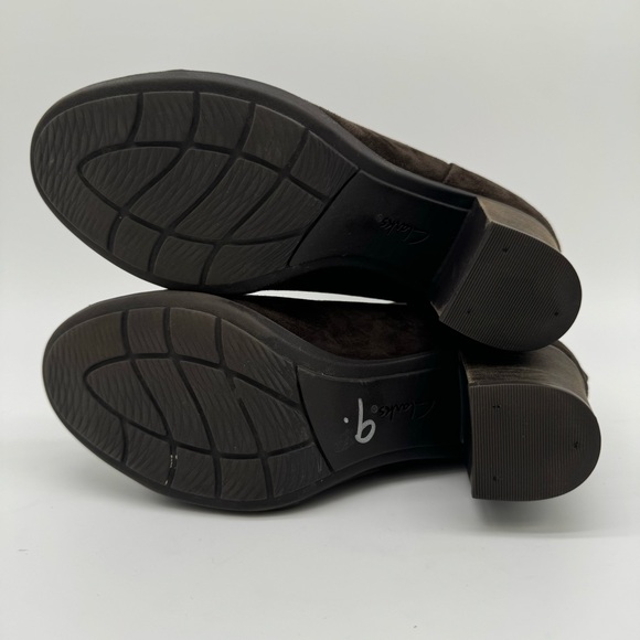 Clarks Genuine Leather Brown Suede Heeled Ankle Boots Size 8.5 - Picture 10 of 13